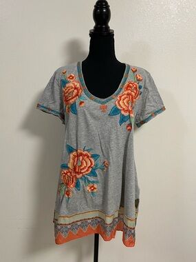 Johnny Was Tunic Women’s Size Large Gray Aveline Scarf Flounce Tunic Top